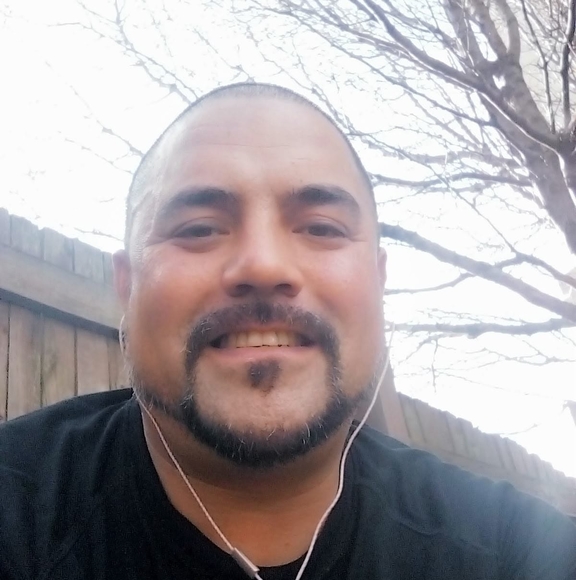 Meet your Posher, Damien - Picture 1 of 1